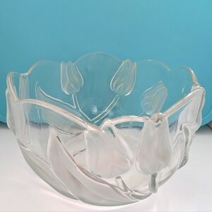 Mikasa German crystal tulip bowl